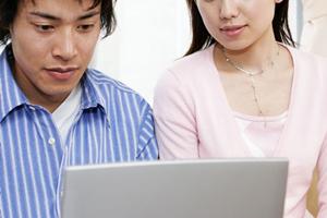 インターネットを利用し満タンに名刺印刷